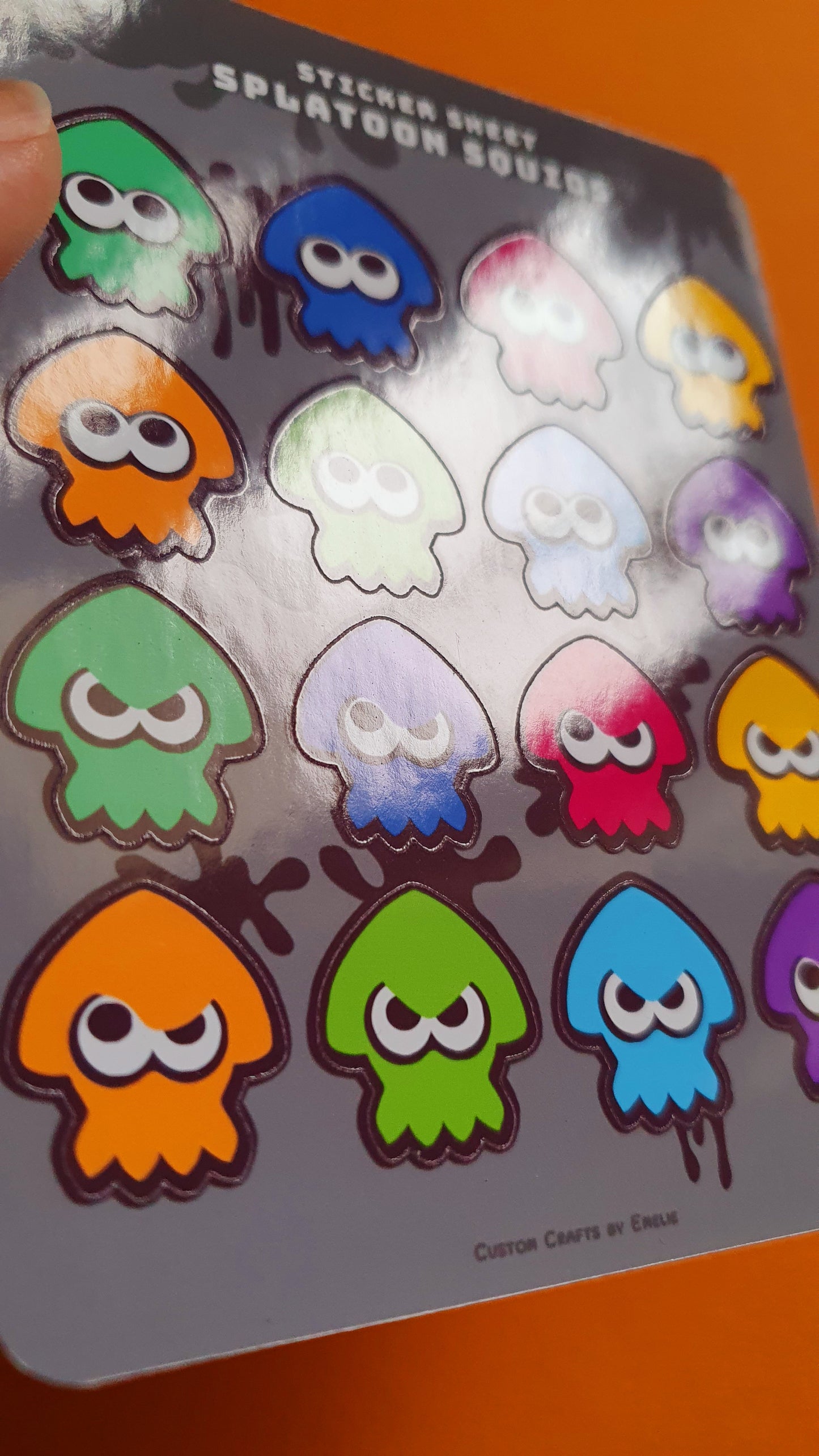 Splatoon squids, inkling sticker sheet. Glossy, high quality stickers (16 stickers in total).