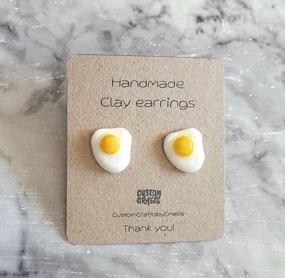 Fried eggs, funny food earrings - Hand made clay stud earrings