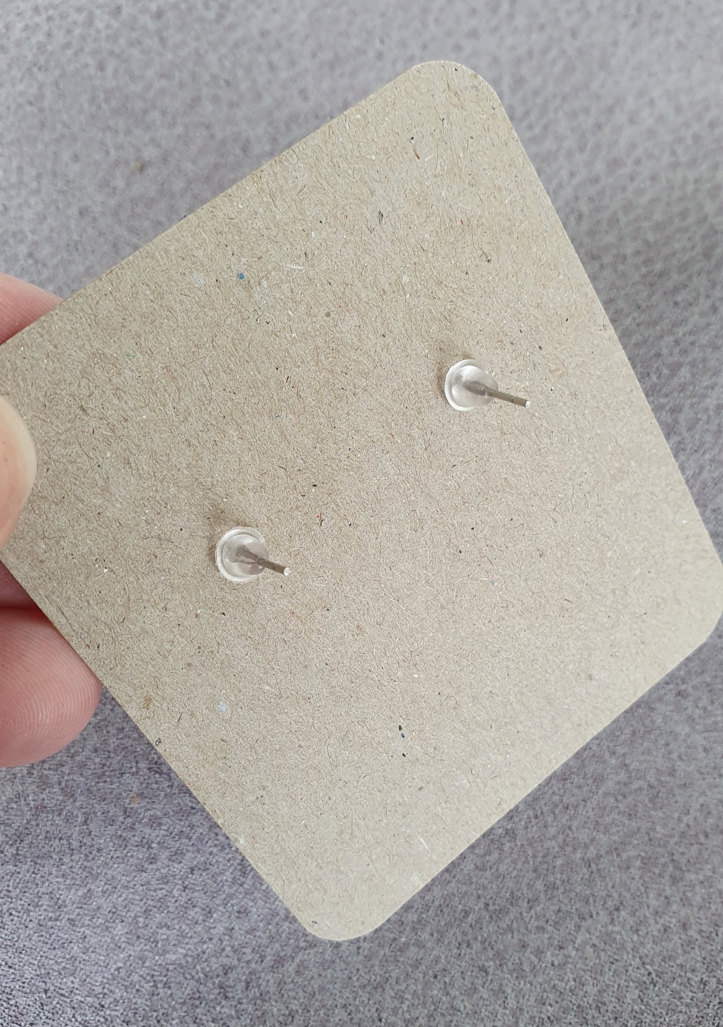 Chain stud earrings