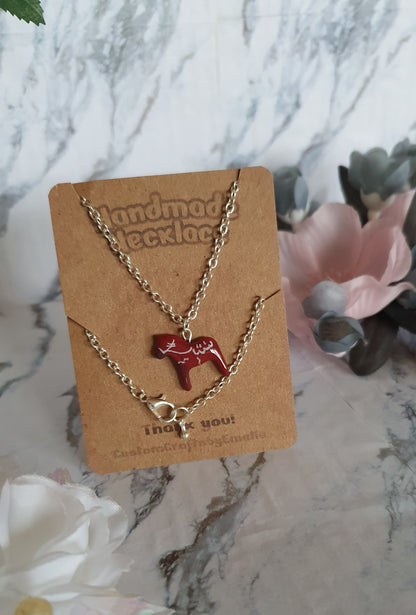 Decorative dalecarlia necklace